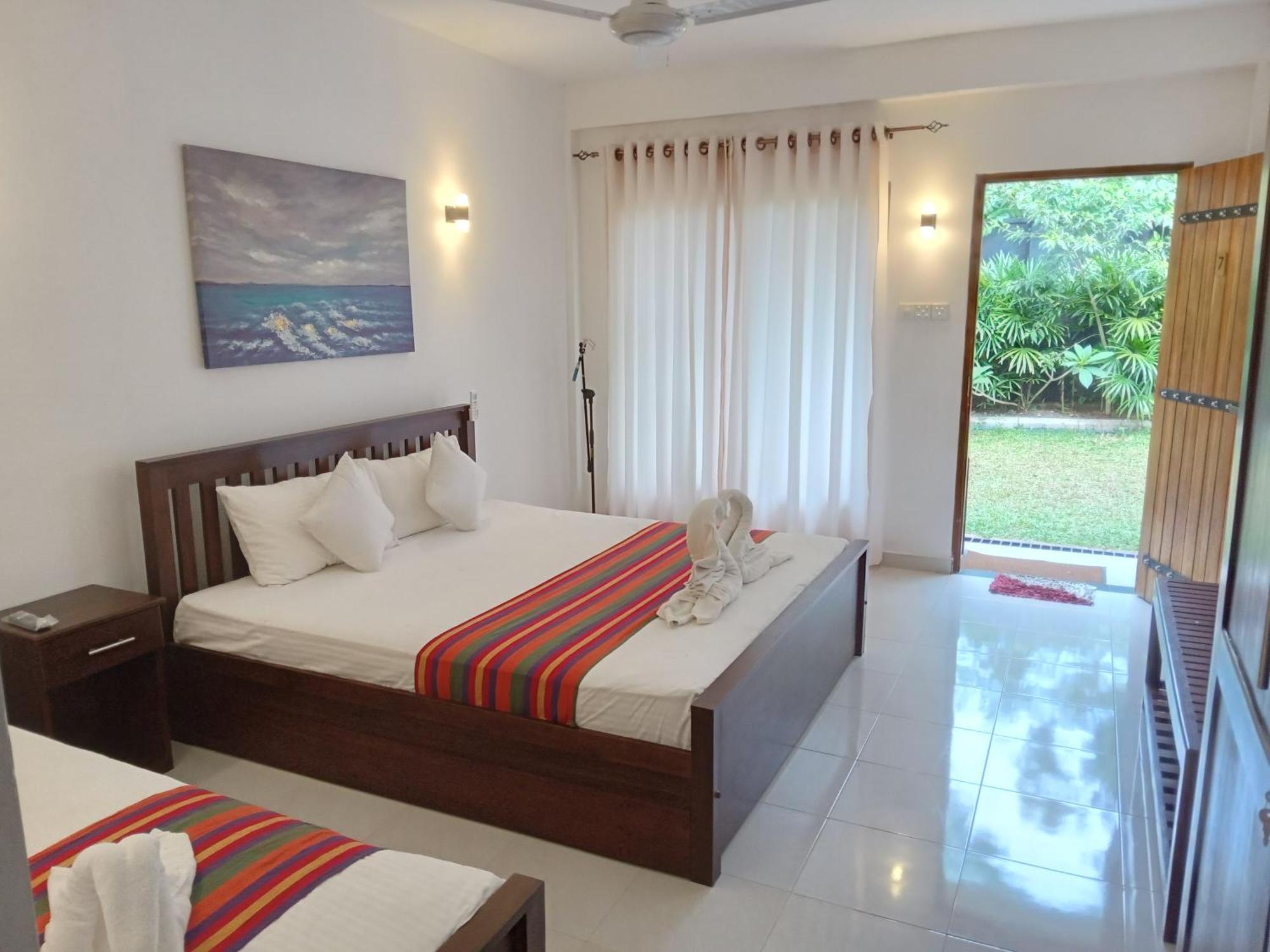White Rose Safari Home Stay Udawalawe Ngoại thất bức ảnh